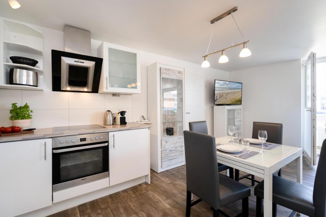 Sylter Residenz Apartment เวสเทอร์แลนด์ ภายนอก รูปภาพ